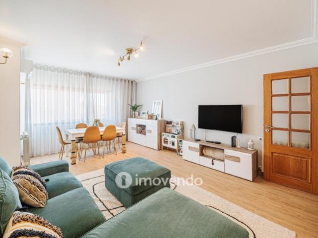 Apartamento venda em Ribeira Acima, Oeiras