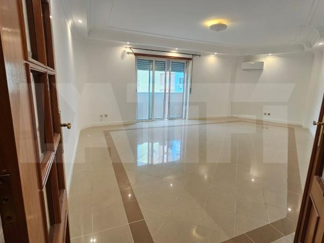 Apartamento venda em Seixal, Corroios