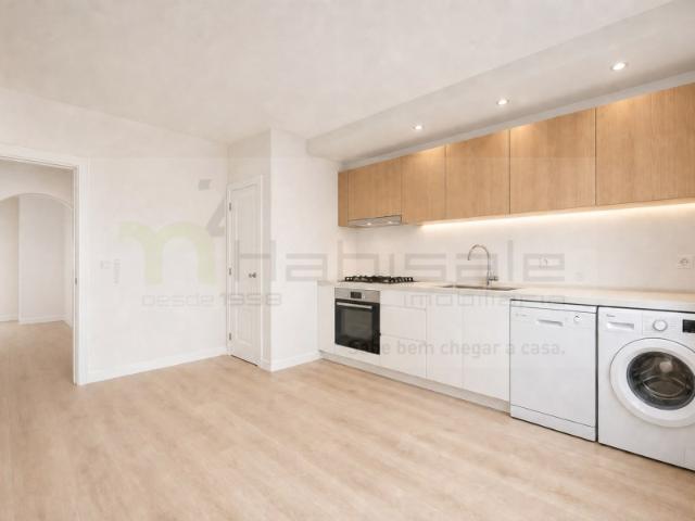 Apartamento venda em Carcavelos, Cascais