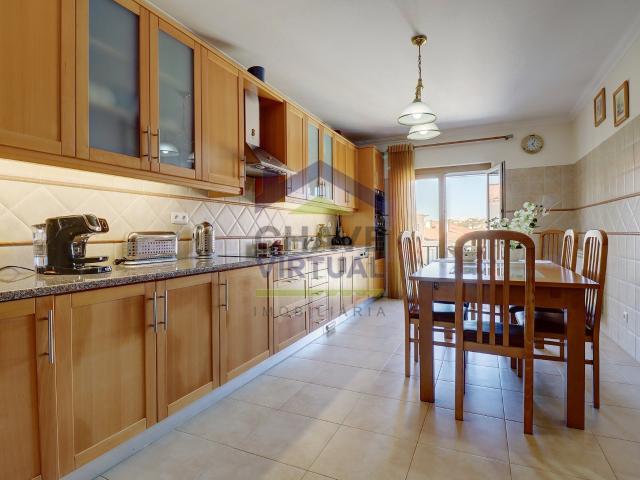 Apartamento venda em Vale Medo, Lourinhã
