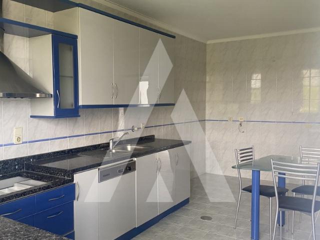 Apartamento venda em São Roque, Vila Chã