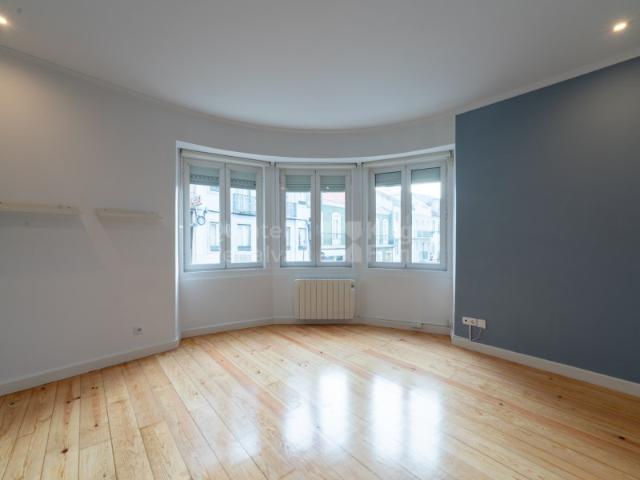 Apartamento alugar em São Vicente de Fora, Lisboa