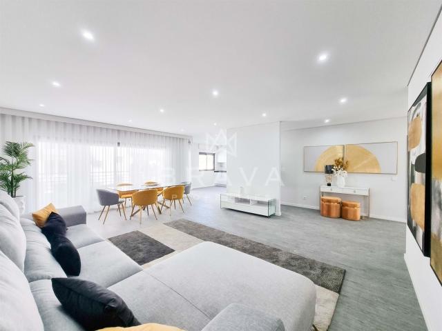 Apartamento venda em Urbanização Quinta das Palmeiras, Olhão