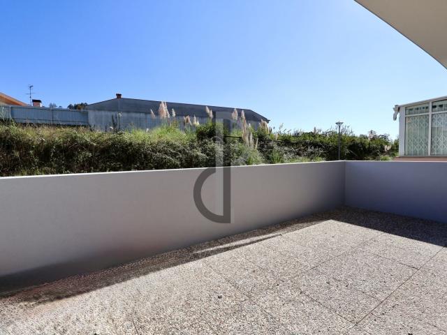 Apartamento venda em Nogueira da Regedoura, Santa Maria da Feira