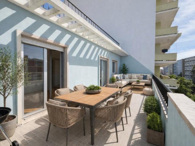 Apartamento alugar em Bairro de São Miguel, Lisboa