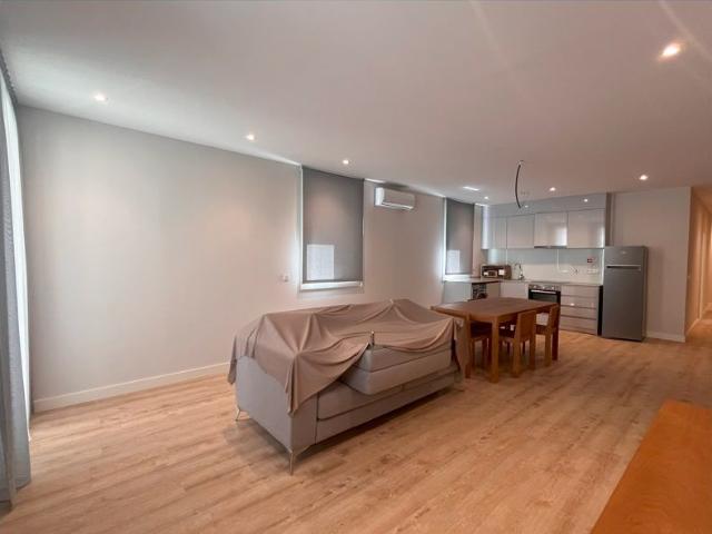 Apartamento alugar em Porto, Cedofeita