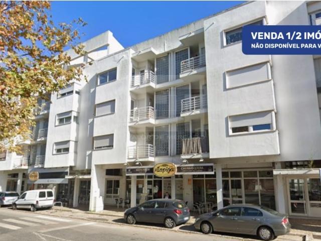Apartamento venda em Santiago Dos Velhos, Lisboa