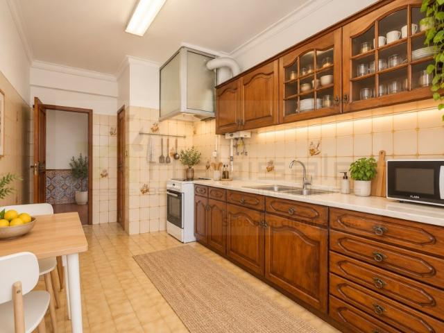 Apartamento venda em Monte Abraão, Massamá e Monte Abraão