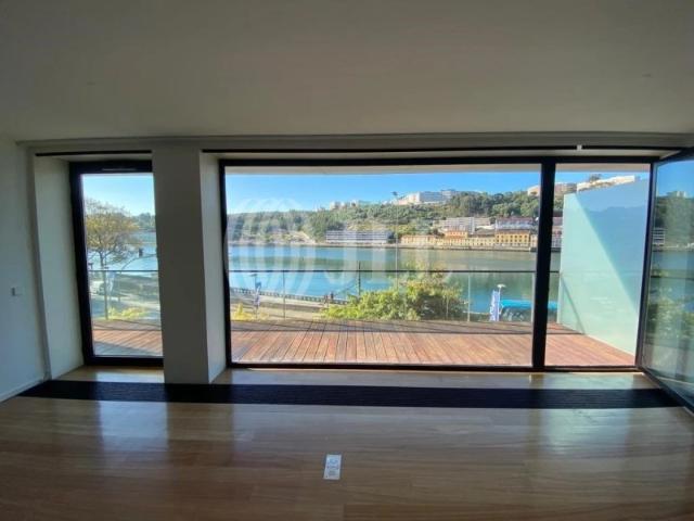 Apartamento venda em Porto, Lordelo Do Ouro