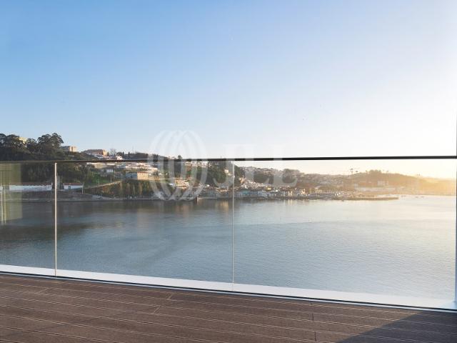 Apartamento alugar em Porto, Lordelo Do Ouro
