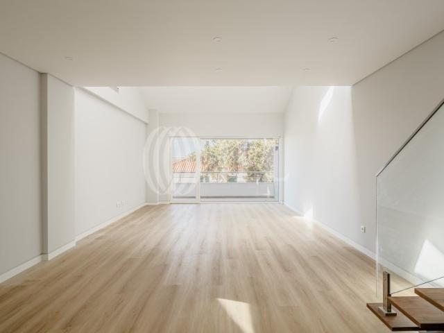 Apartamento venda em Carcavelos, Cascais