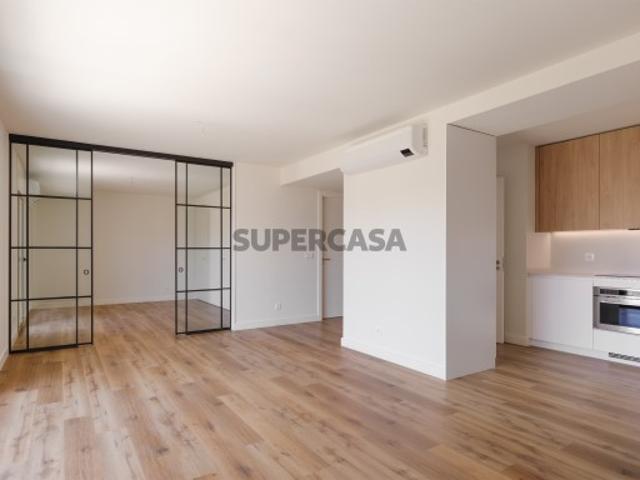 Casa venda em Santa Clara, Lisboa
