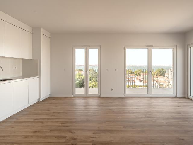 Apartamento alugar em Bairro Ferroviário, Barreiro