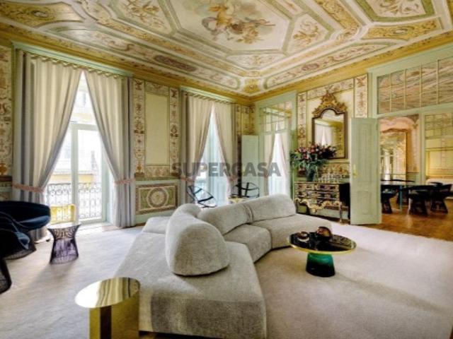 Casa venda em São Cristóvão e São Lourenço, Lisboa