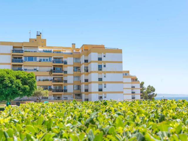 Apartamento alugar em Santo Amaro de Oeiras, Oeiras
