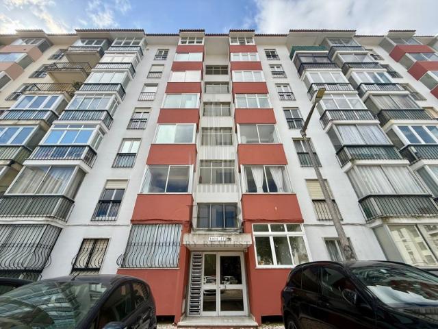 Apartamento venda em Quinta de São Martinho, Cascais