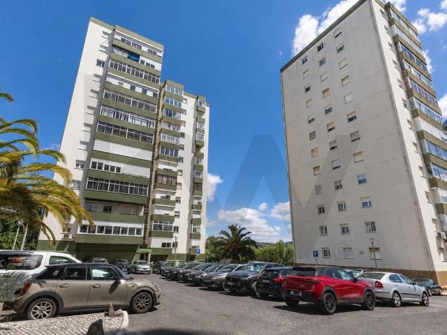 Apartamento alugar em Flamenga, Santiago Dos Velhos