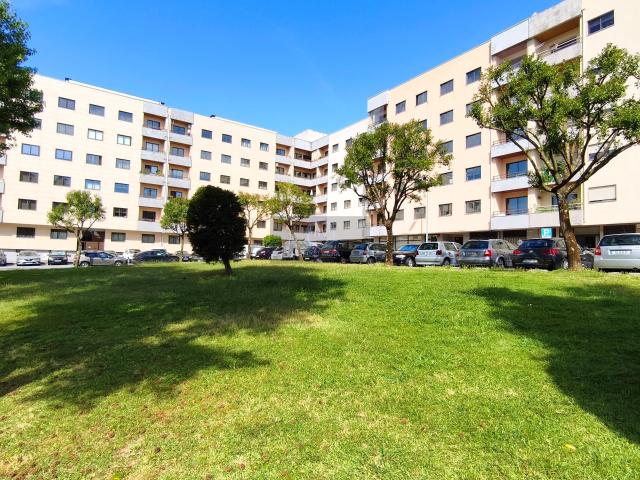 Apartamento venda em Senhor da Veiga, Braga