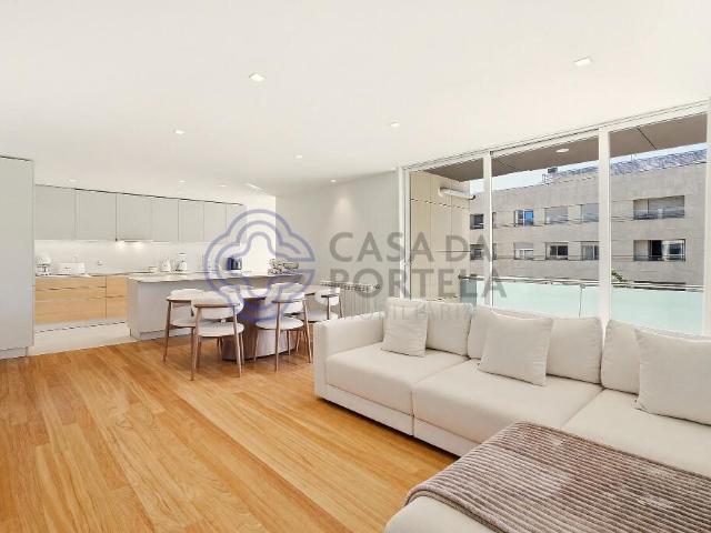 Apartamento venda em Maia, Vila Nova Da Telha