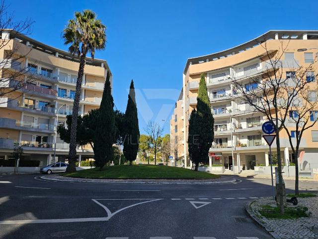Apartamento alugar em Murtal, Cascais
