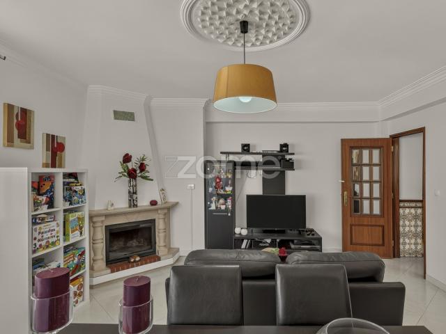 Apartamento venda em Odivelas, Lisboa