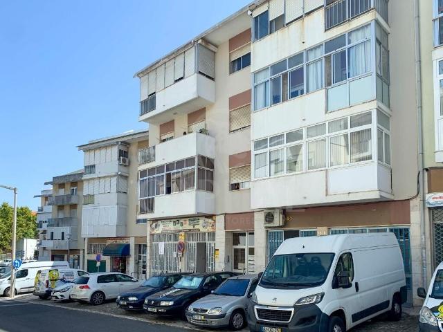 Apartamento venda em Odivelas, Lisboa