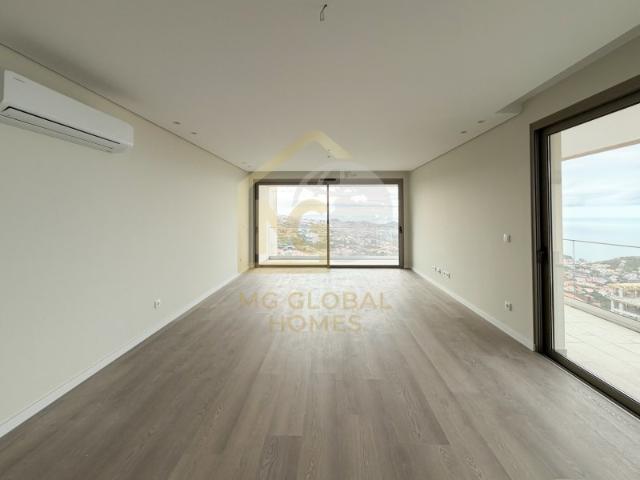 Apartamento alugar em Estreito de Câmara de Lobos, Câmara de Lobos