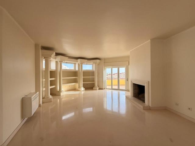 Apartamento alugar em Avenidas Novas, Lisboa