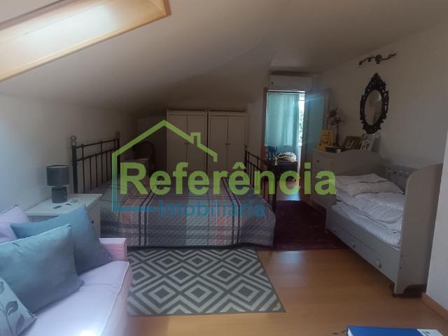 Apartamento venda em Santa Cruz/Trindade e Sanjurge, Chaves