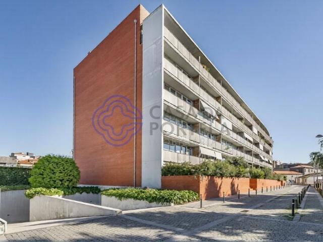 Apartamento venda em Porto