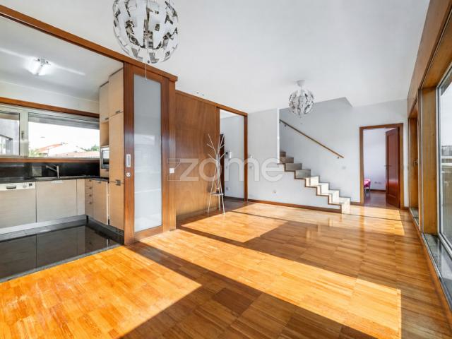 Apartamento venda em Porto