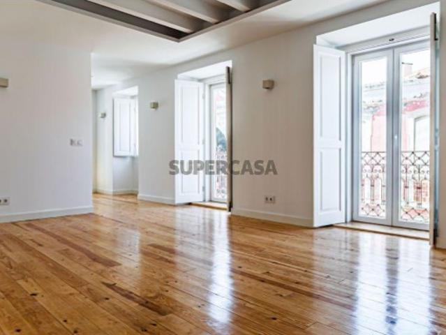 Casa venda em Quinta Nova, Amadora