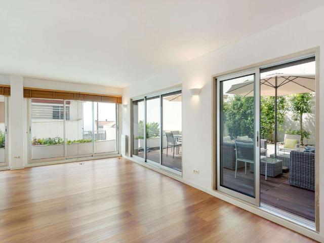 Apartamento alugar em Bairro Clemente Vicente, Oeiras