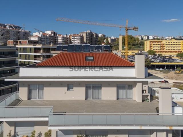 Casa venda em Bairro dos Anjos, Leiria