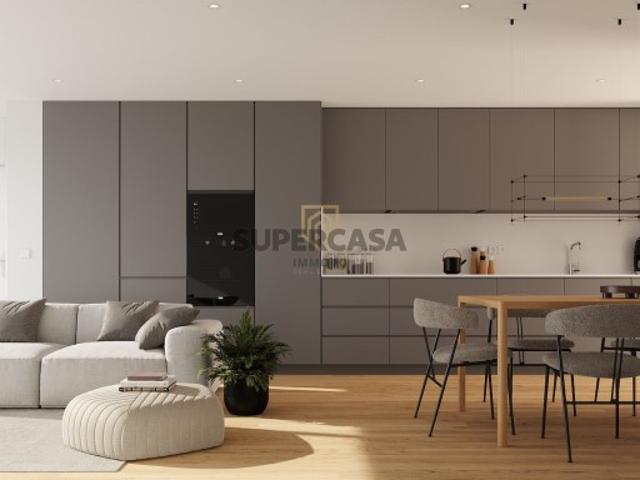 Casa venda em Porto, Lordelo Do Ouro