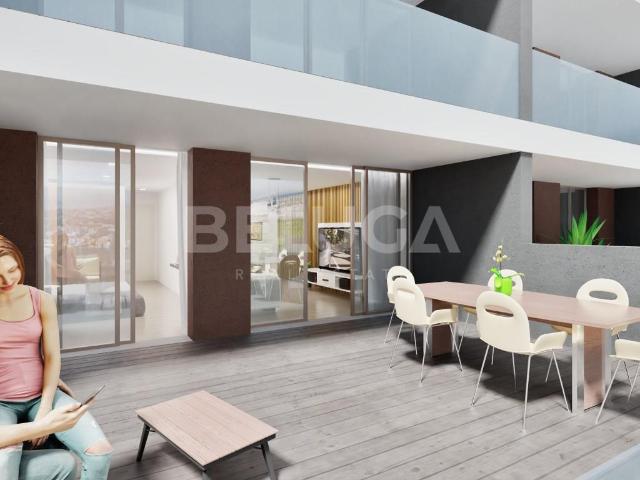 Apartamento venda em Câmara De Lobos, Ilha Da Madeira