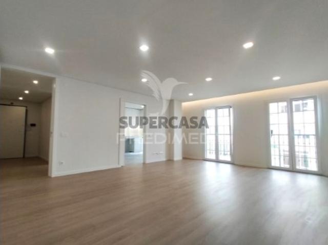 Casa venda em Damaia, Amadora