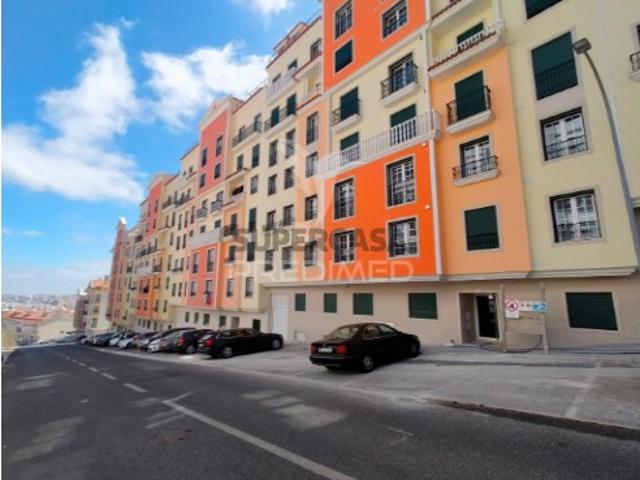 Casa venda em Amadora, Urbanização do Neudel