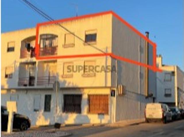 Casa venda em Alenquer (Santo Estêvão e Triana), Alenquer