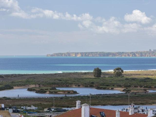 Apartamento venda em Praia de Alvor, Portimão