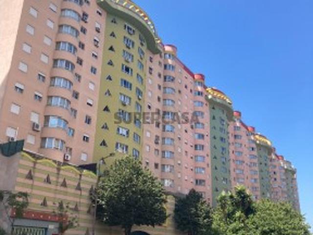 Casa venda em Bairro Portugal Novo, Lisboa