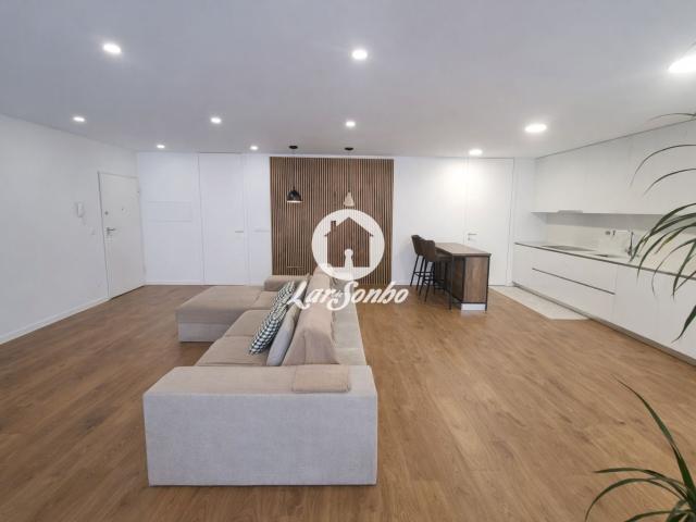 Apartamento venda em Galegos (Santa Maria), Arcozelo