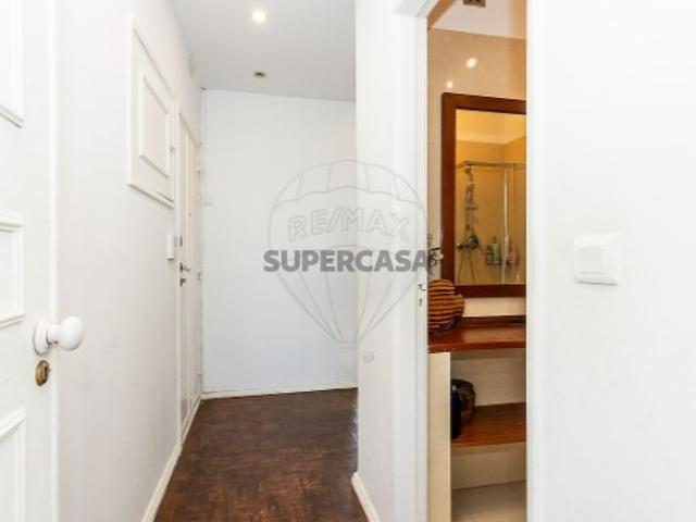 Casa venda em Bairro de Santa Cruz de Benfica, Lisboa