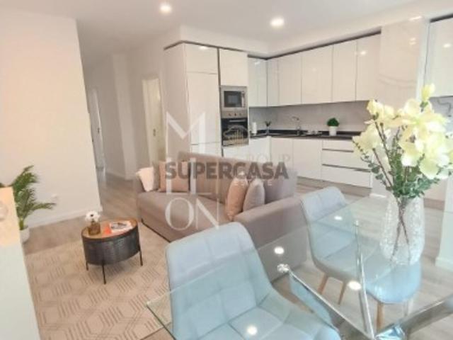 Casa venda em Damaia, Amadora