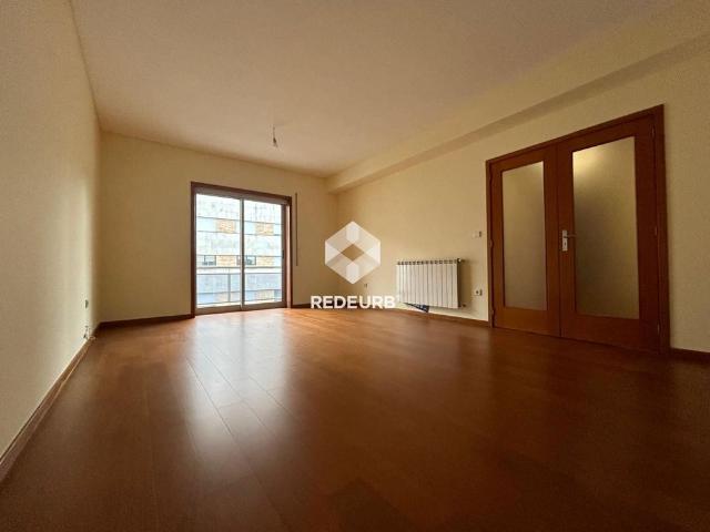 Apartamento alugar em Nogueiró e Tenões, Braga
