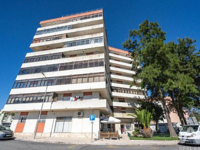 Apartamento venda em Cacém, Cacém e São Marcos