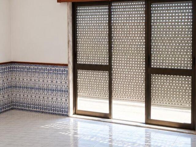 Apartamento venda em Cacém, Cacém e São Marcos