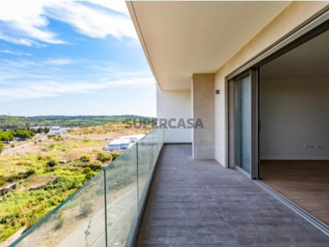 Casa venda em Bairro 18 de Maio, Oeiras