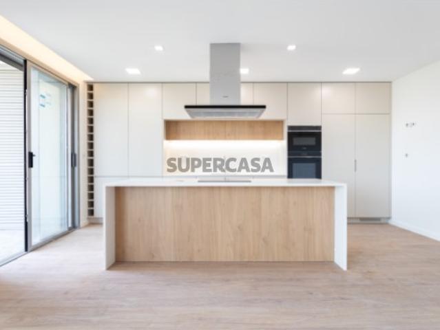 Casa venda em Bairro 18 de Maio, Oeiras