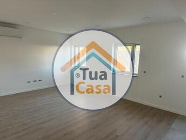 Apartamento venda em Carregal Do Sal, Viseu